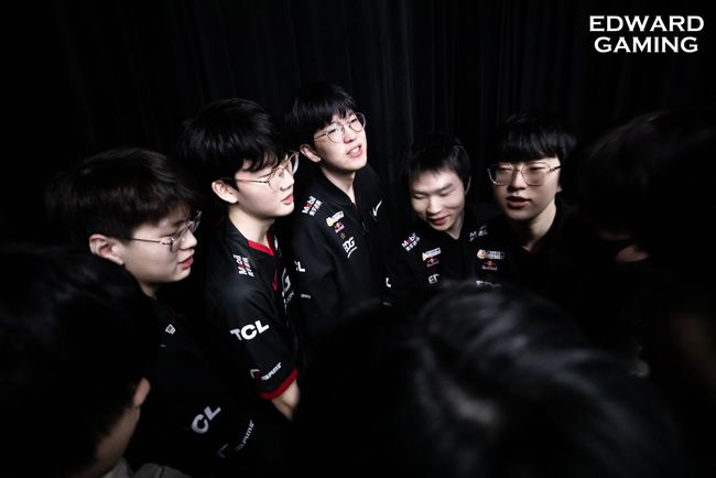 阿斯：贝蒂斯将效仿安东尼模式，打算明年夏窗买断阿姆拉巴特