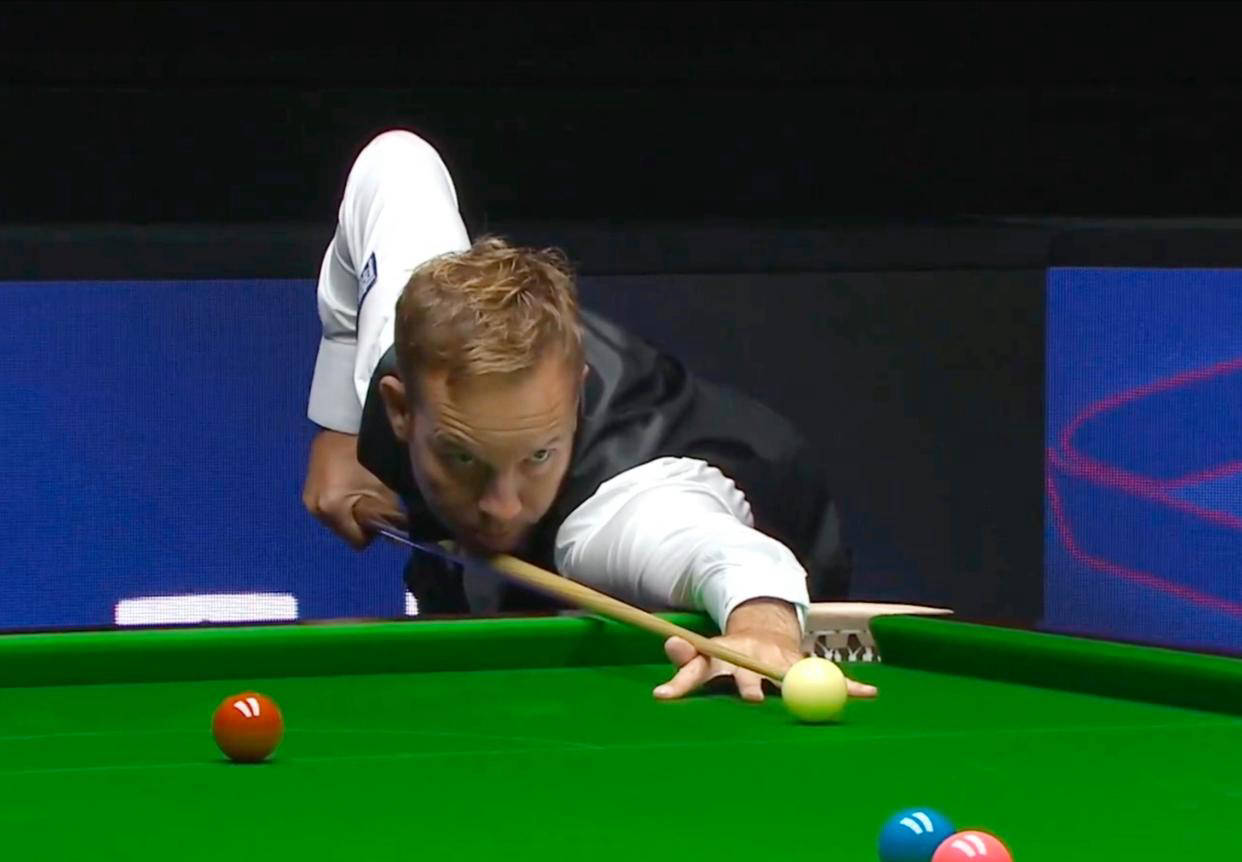 当我听到他 当我听到他