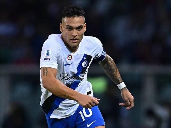 努力突破自 努力突破自